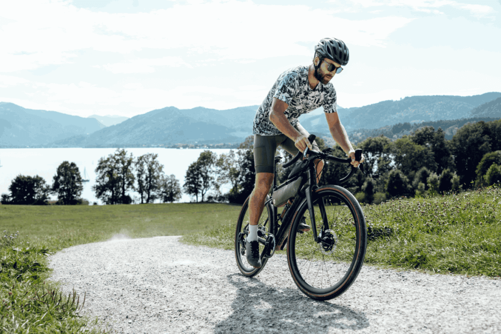 DER FUCHS STEIGT AUFS RAD