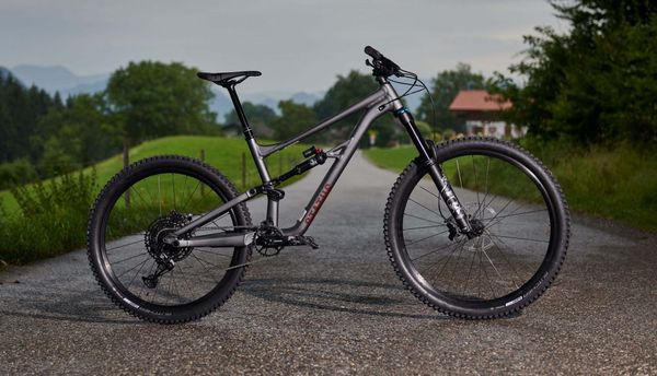 SPECIALIZED STATUS