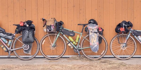 TOUR DE HÜLLS